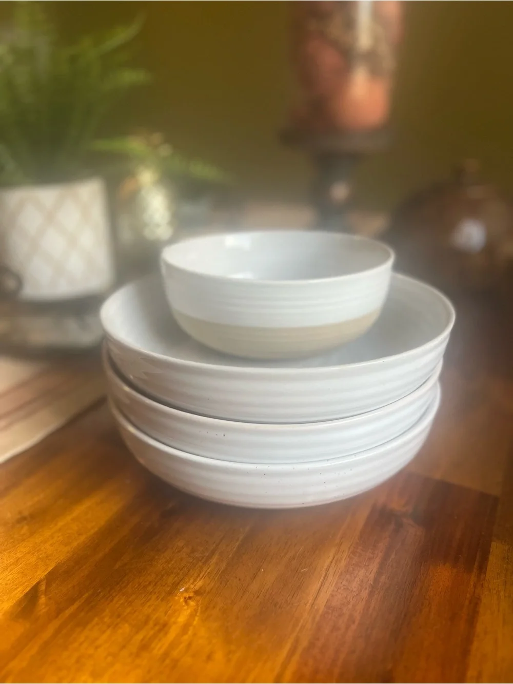 Better Homes & Gardens White Ceramic 3 Pasta Plates/1 Bowl
